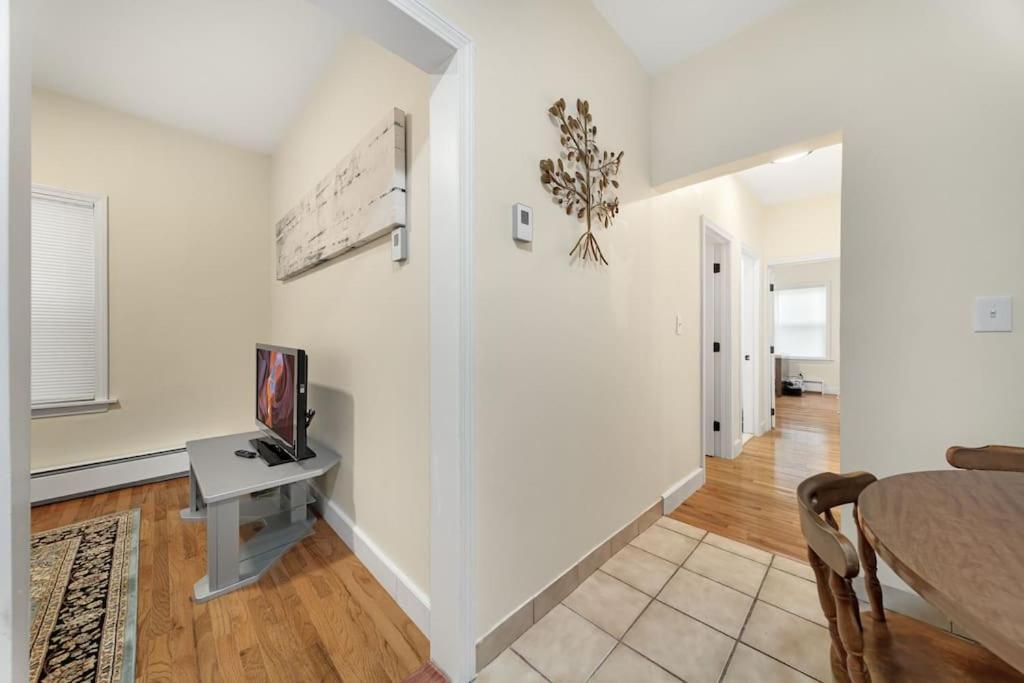 Newly Renovated 2Br1Ba Apt At The Boston City Buitenkant foto